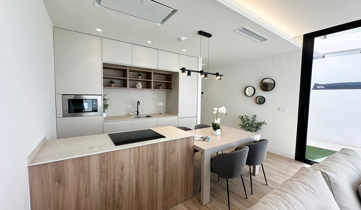 hh80182911-01-image-26