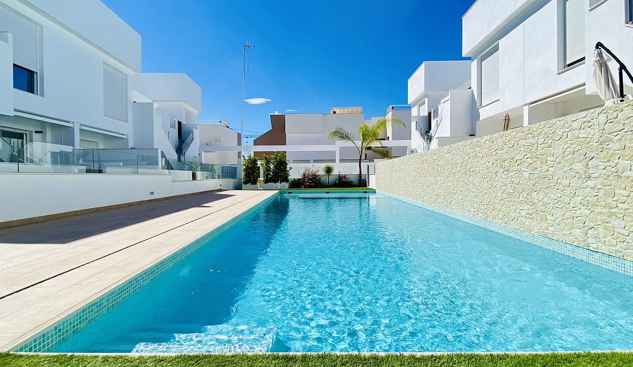 hh62773019-02-image-1