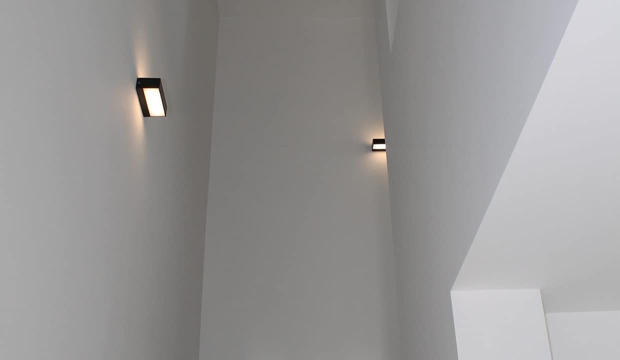 hh73940783-03-image-27