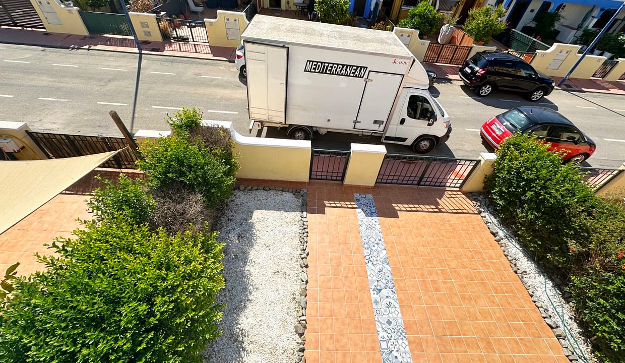 Photo-17-4-26-12-31-04-11-1-scaled