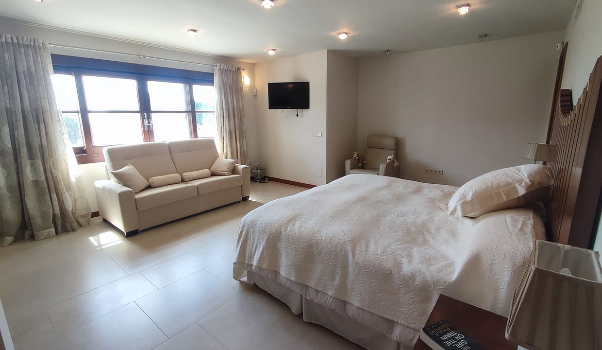 29934-villa-for-sale-in-peraleja-golf-resort-21114874-large