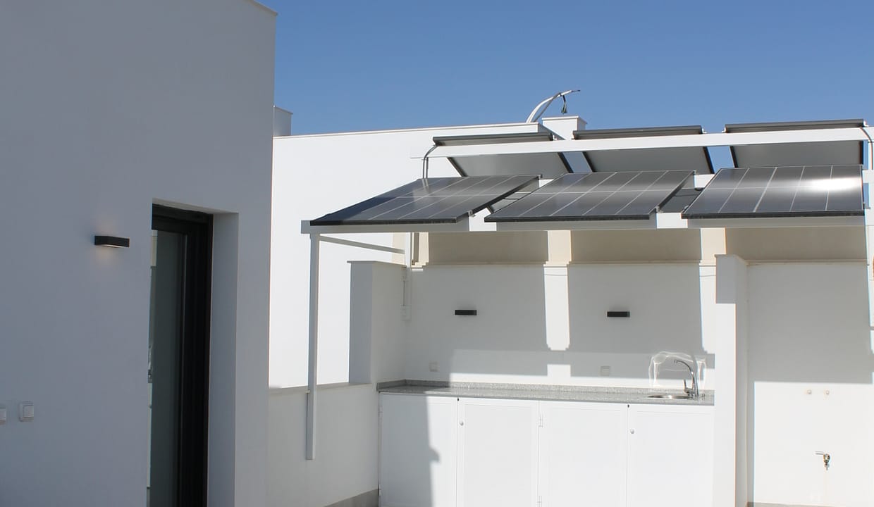 hh73940783-02-image-38