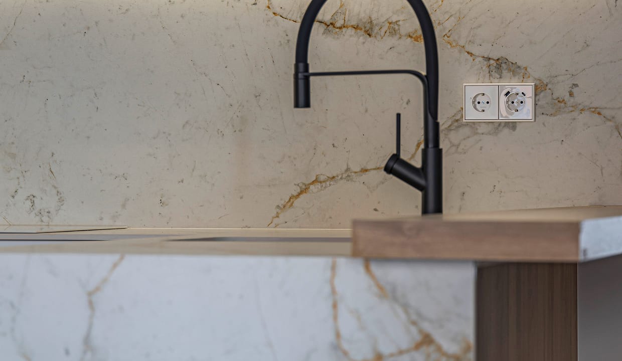 hh43608777-01-image-25