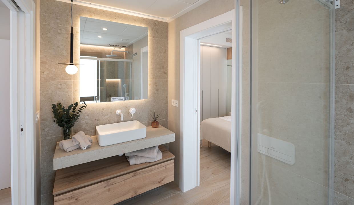 hh79676895-01-image-29