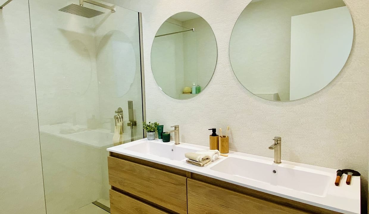 hh62773019-02-image-12