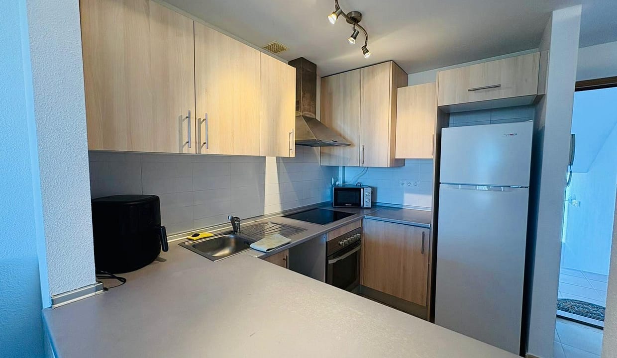 Beautiful South-Facing Second-Floor Apartment in Las Terrazas de La Torre 7