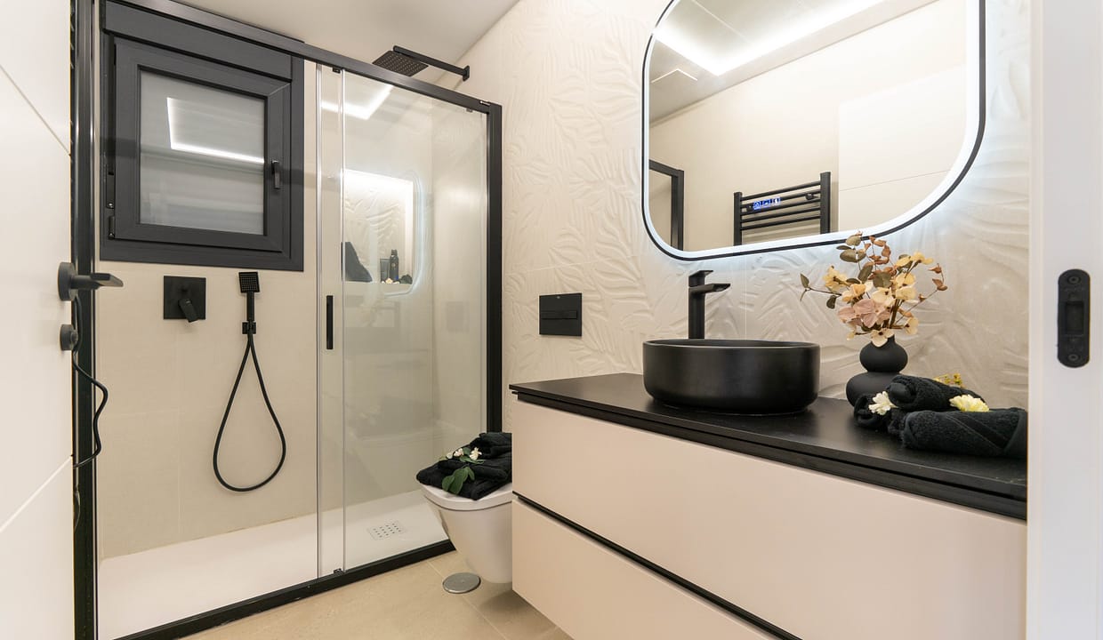 hh30892676-03-image-19