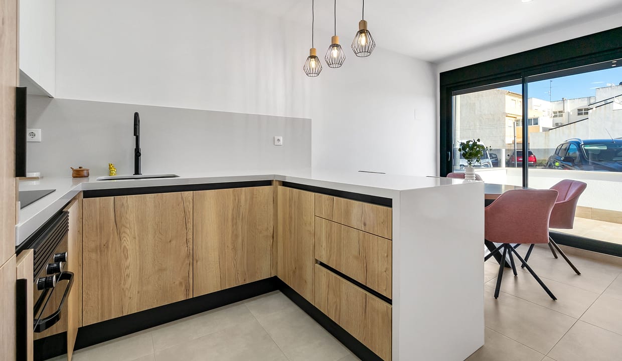 hh85336194-02-image-13