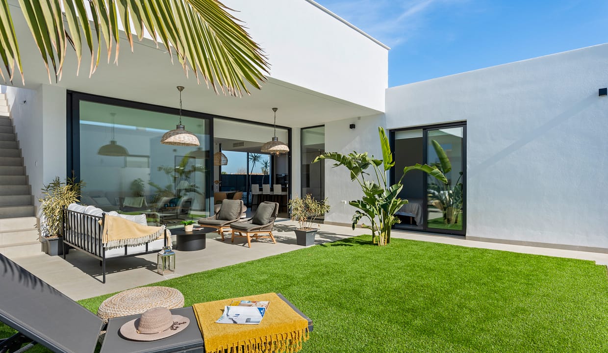 hh59765149-01-image-41