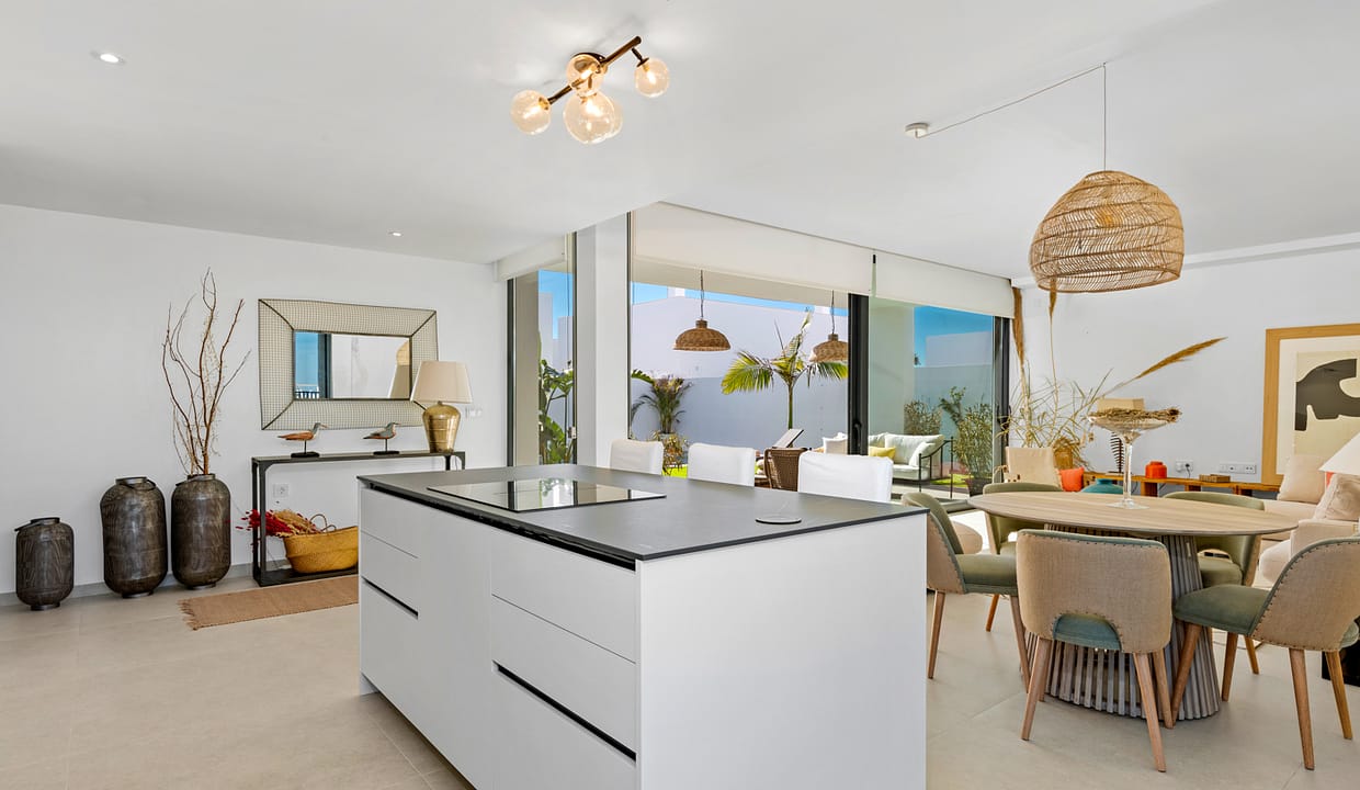 hh59765149-01-image-11