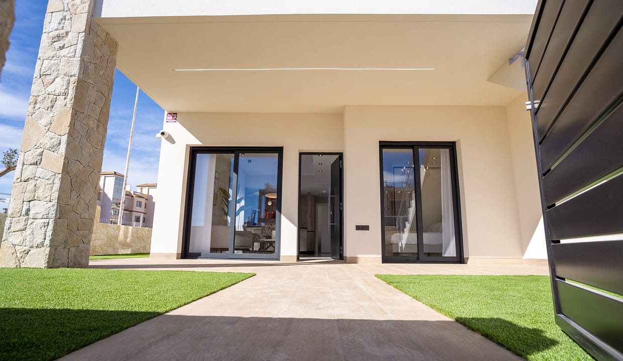 hh35092808-03-image-4