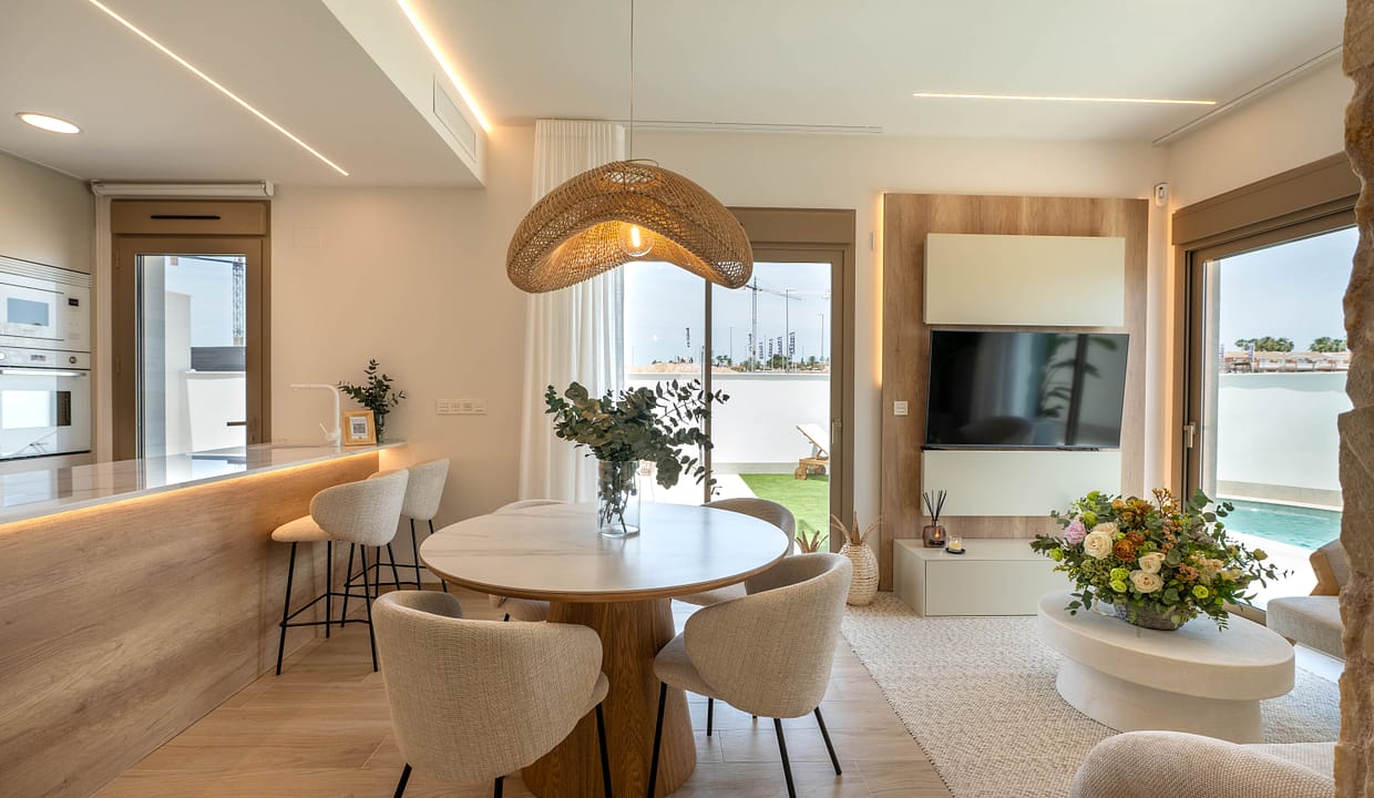 hh79676895-01-image-38