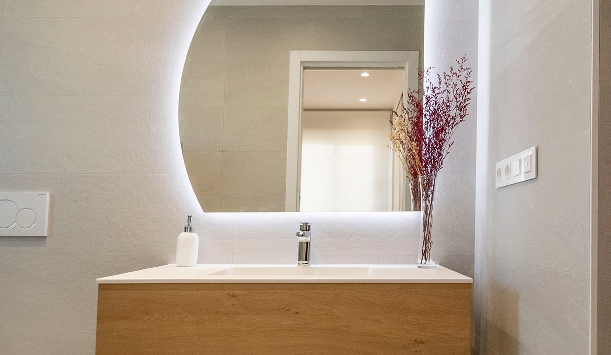 hh42298998-01-image-43