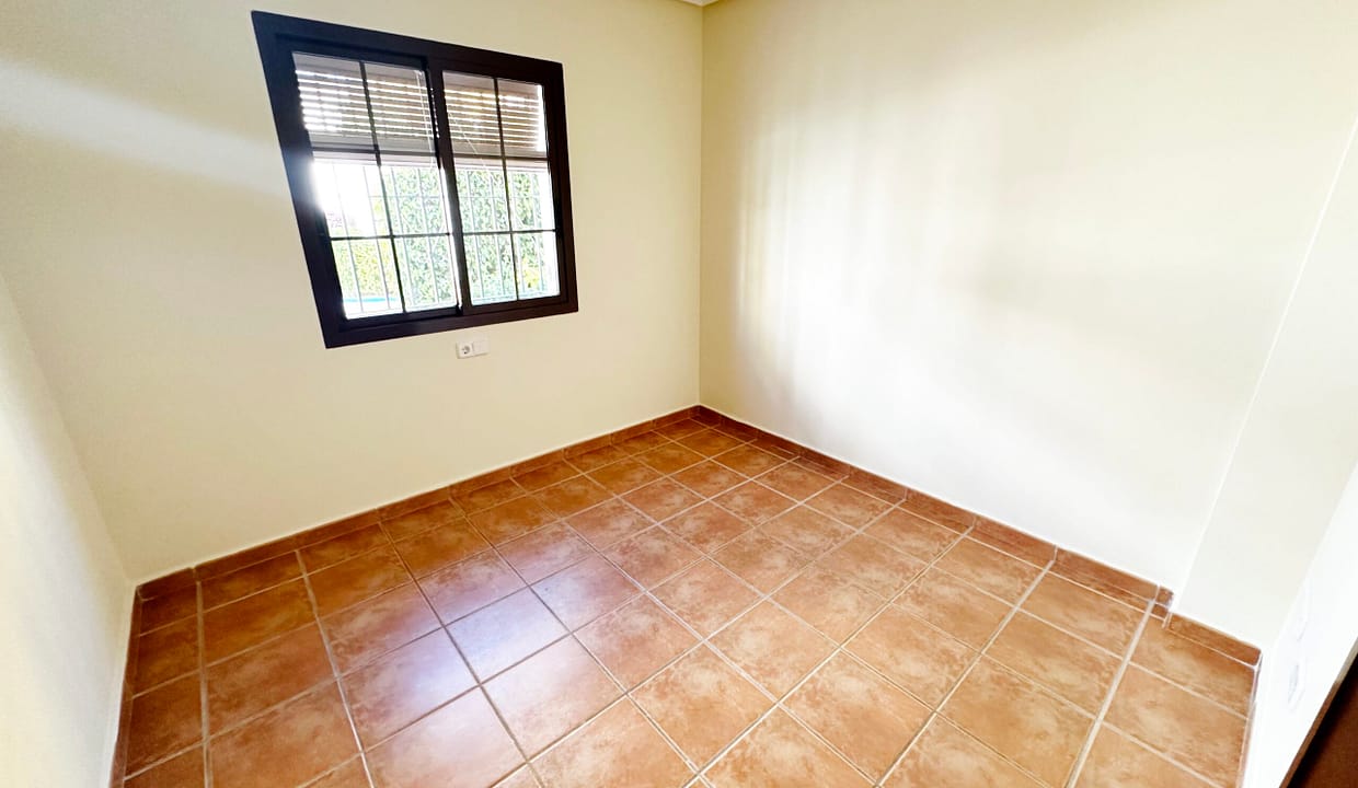 Photo-17-4-26-12-31-04-23-scaled