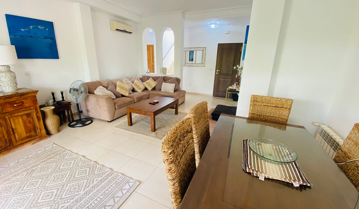 Photo 18-8-25, 13 58 16