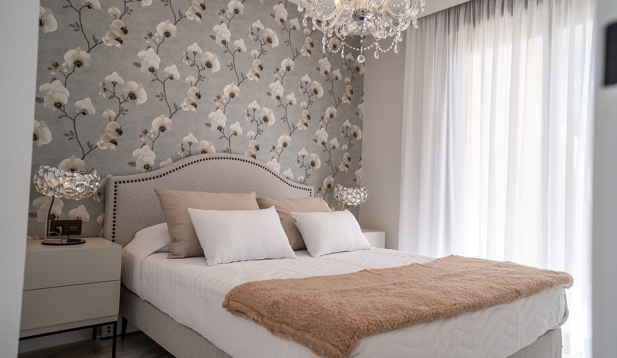 hh35092808-05-image-34