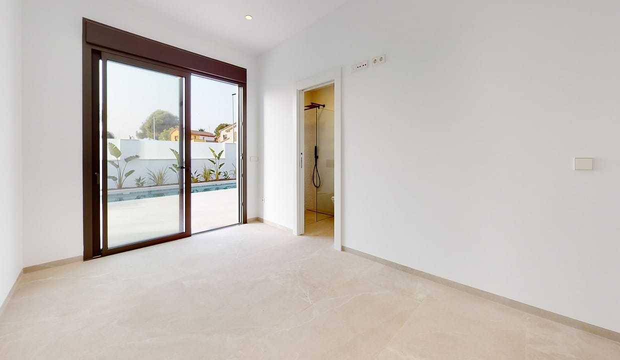 hh78014362-01-image-12