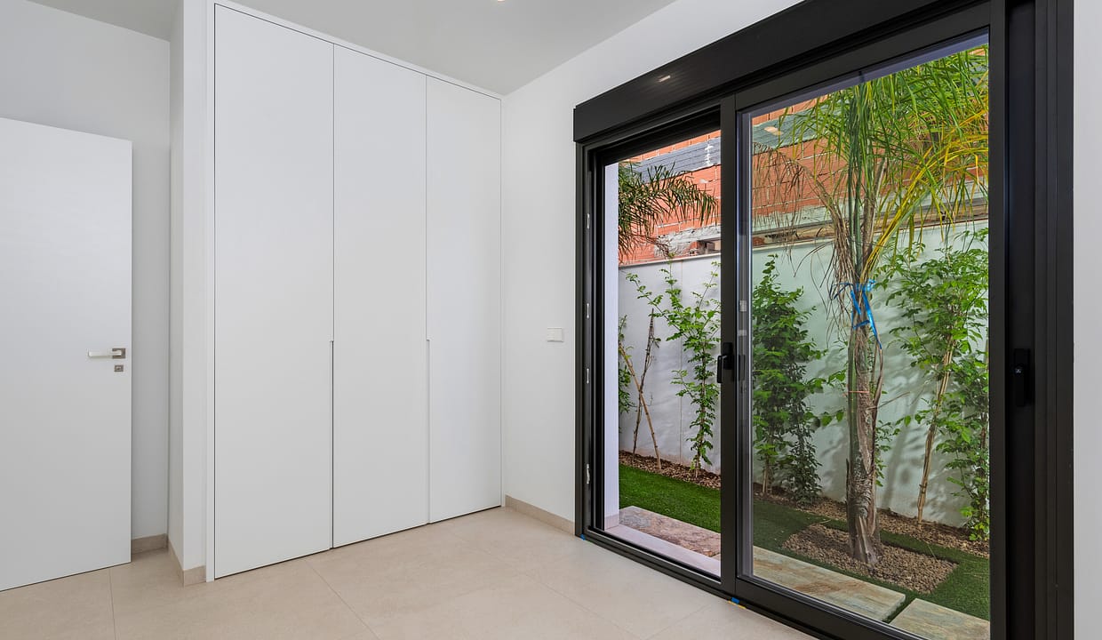 hh92472904-01-image-22