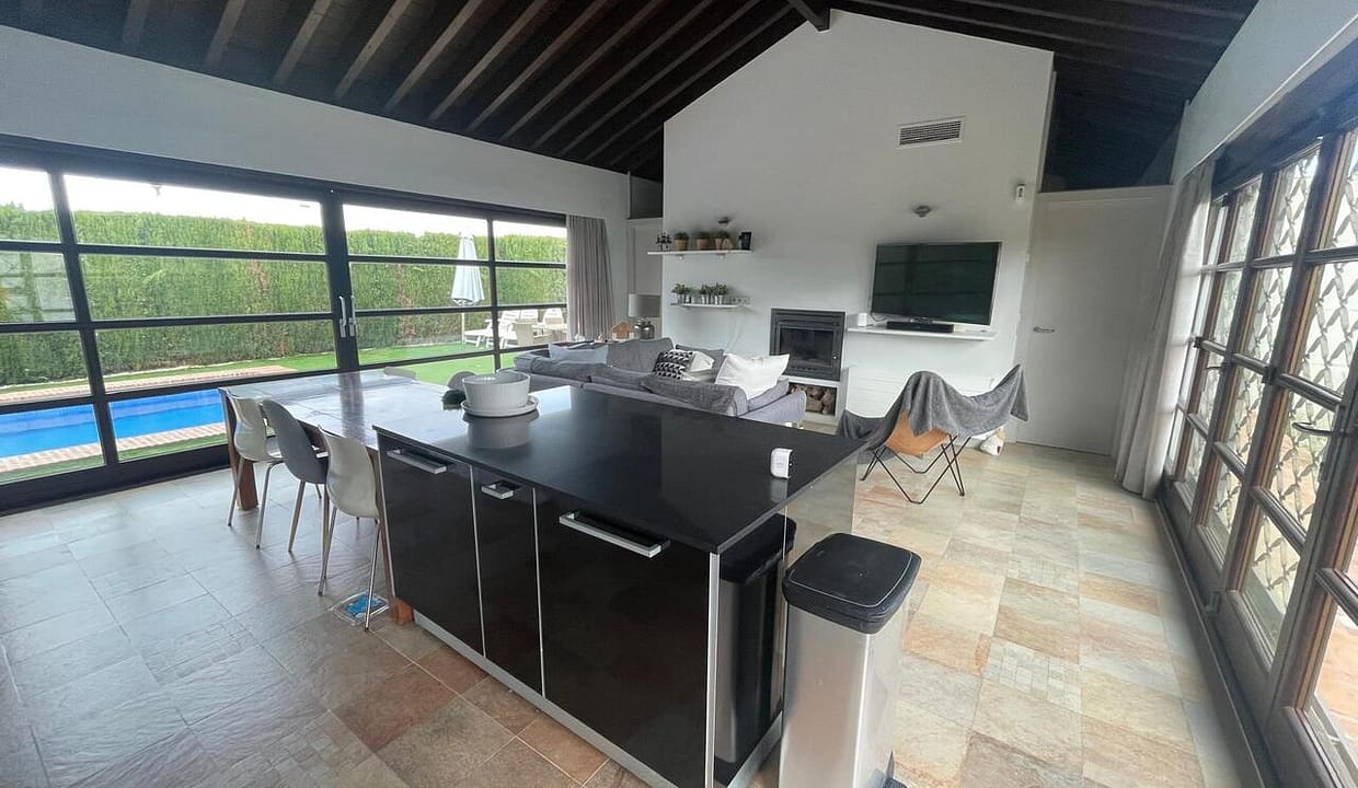 31059-villa-for-sale-in-peraleja-golf-resort-25203073-large