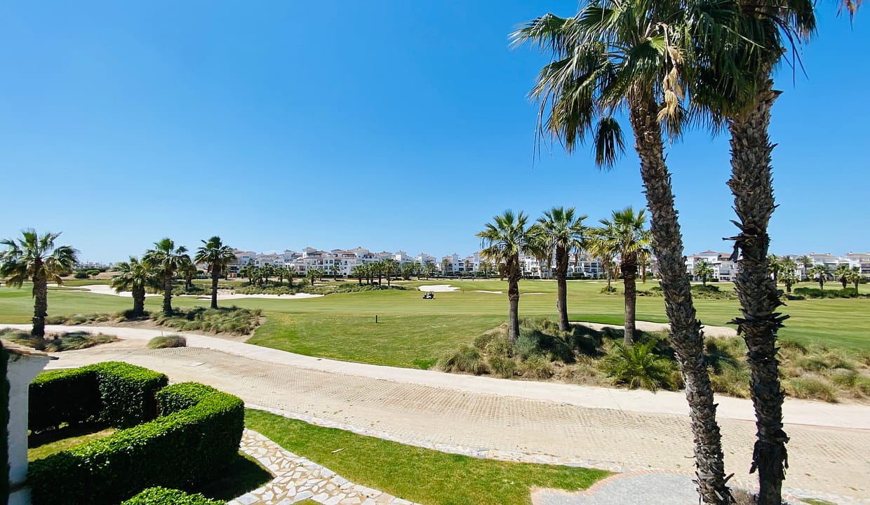 Photo 27-4-26, 14 50 33