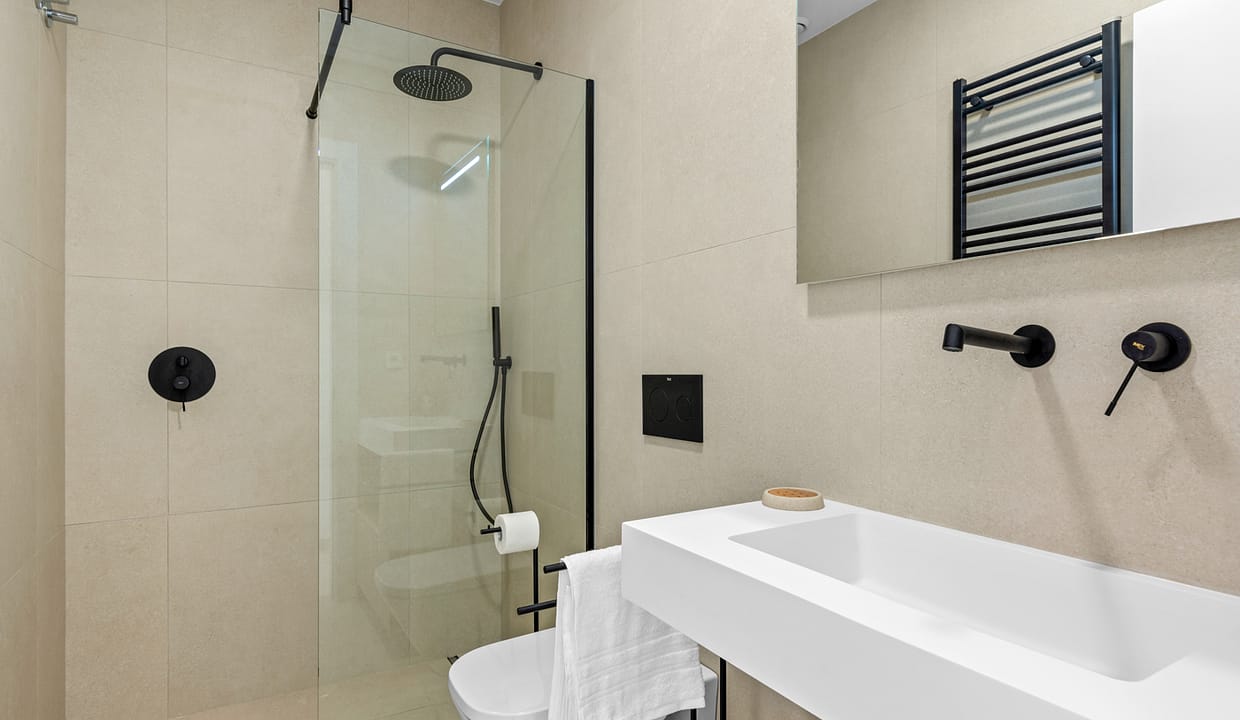 hh59839364-01-image-26