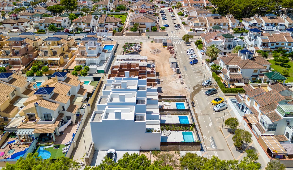 hh63389860-01-image-40