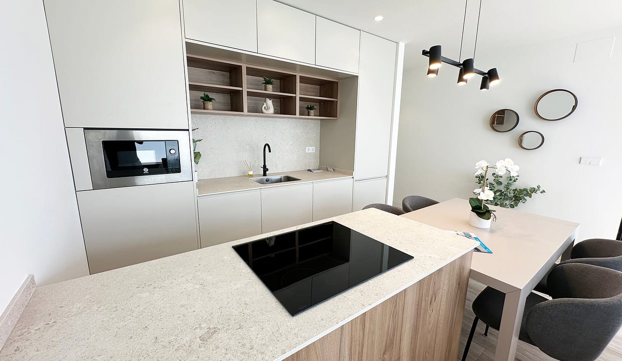 hh80182911-01-image-30