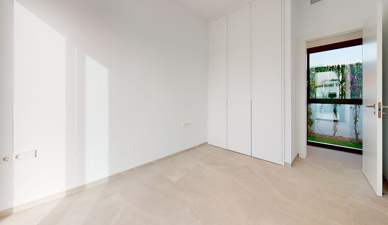 hh78014362-01-image-14