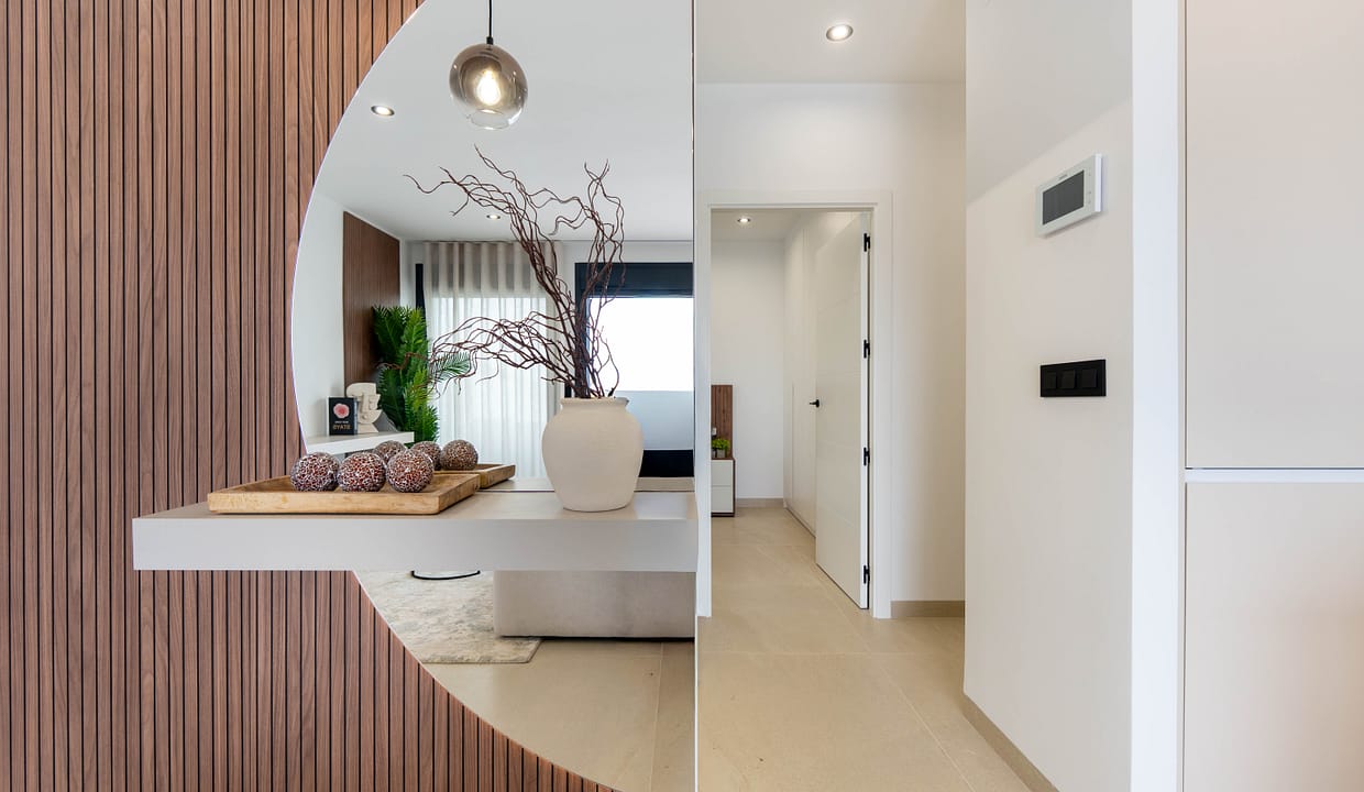 hh30892676-03-image-2