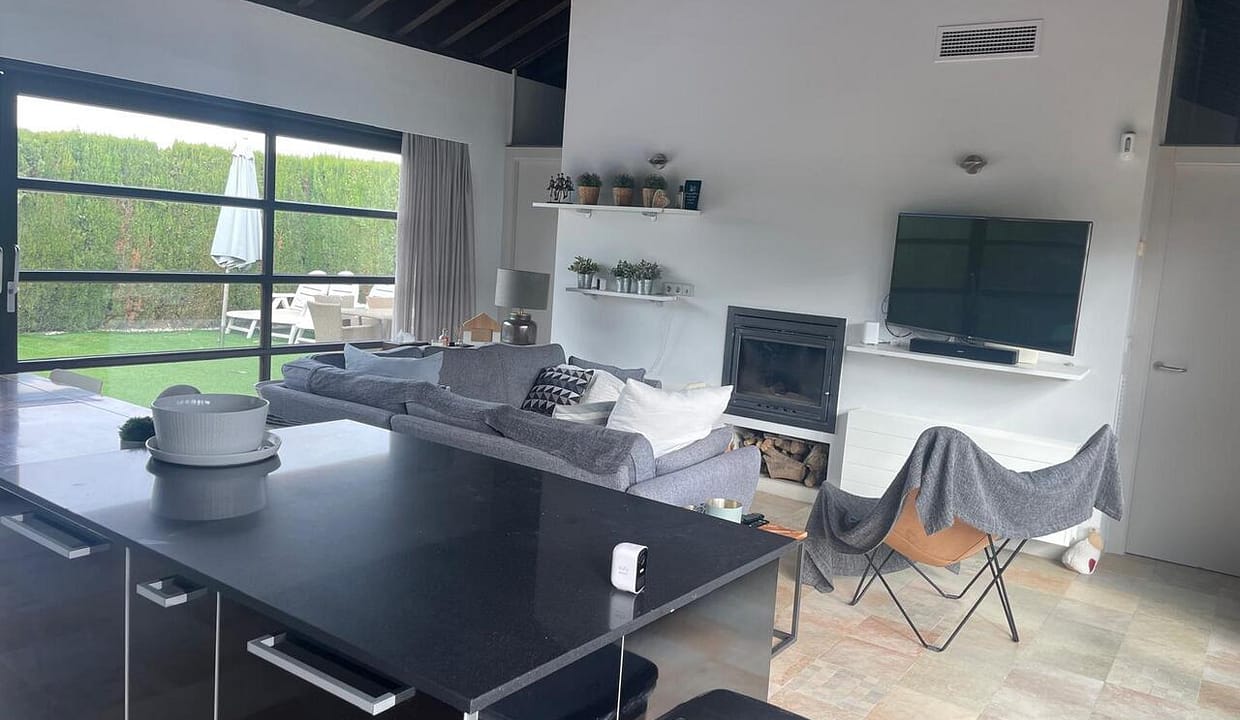 31059-villa-for-sale-in-peraleja-golf-resort-25203078-large