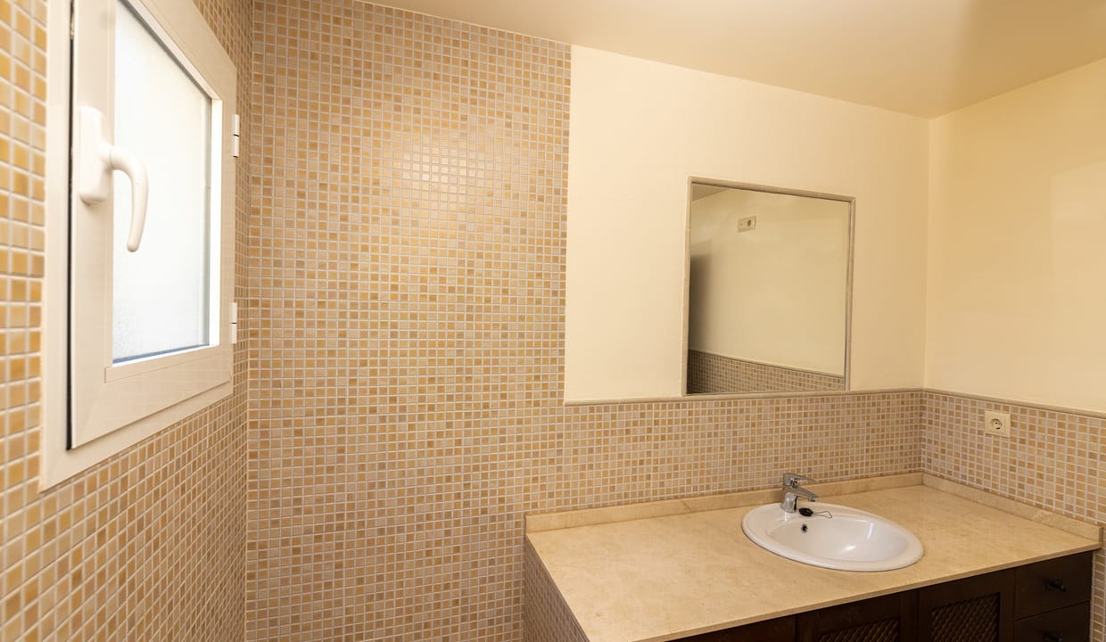 hh11470879-01-image-22