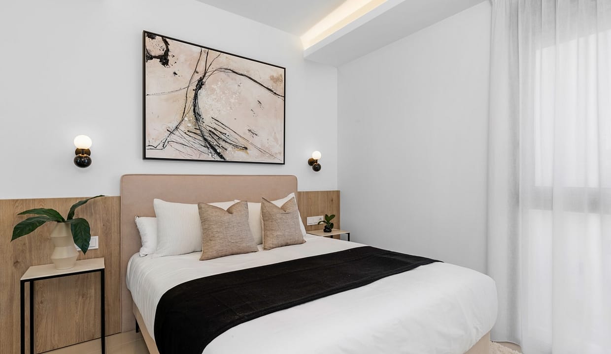 hh47987686-01-image-25