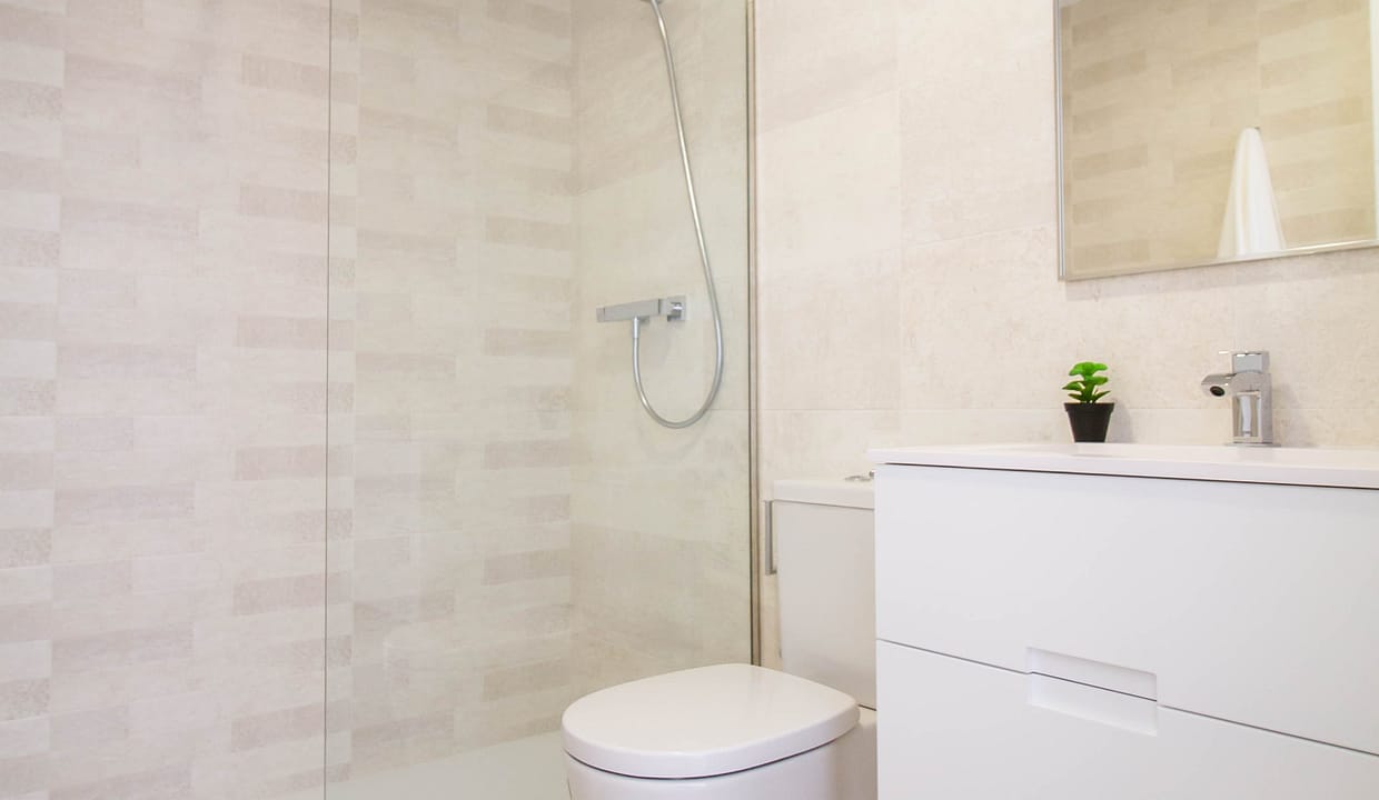 hh77216440-01-image-16