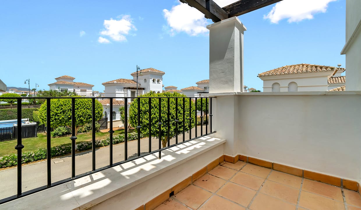 3 Bed, 3 Bath South Facing Enebro Villa For Sale - La Torre Golf Resort, Murcia 1