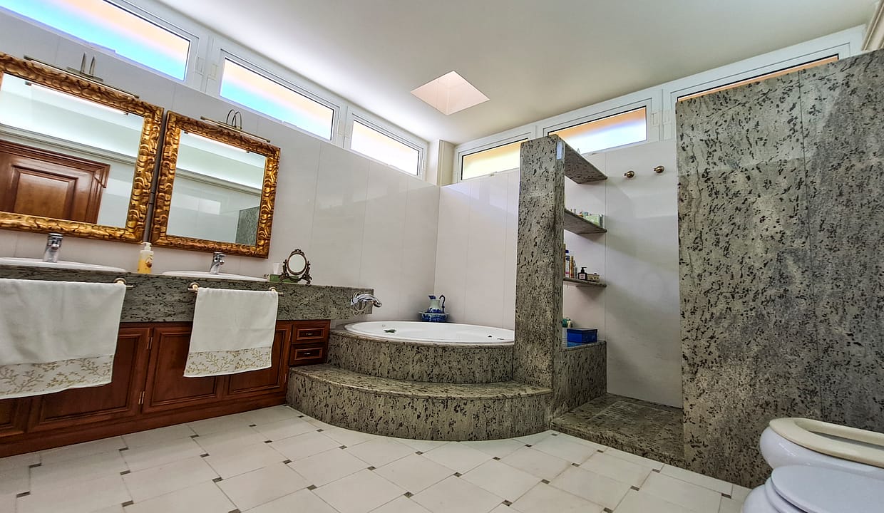 hh59929433-01-image-36