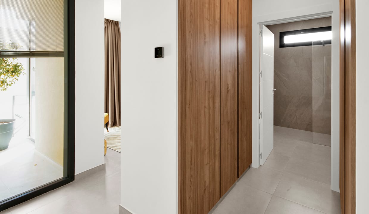 hh75131127-02-image-16