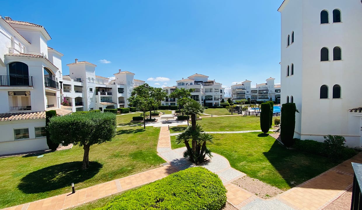 Photo 27-4-26, 14 49 48