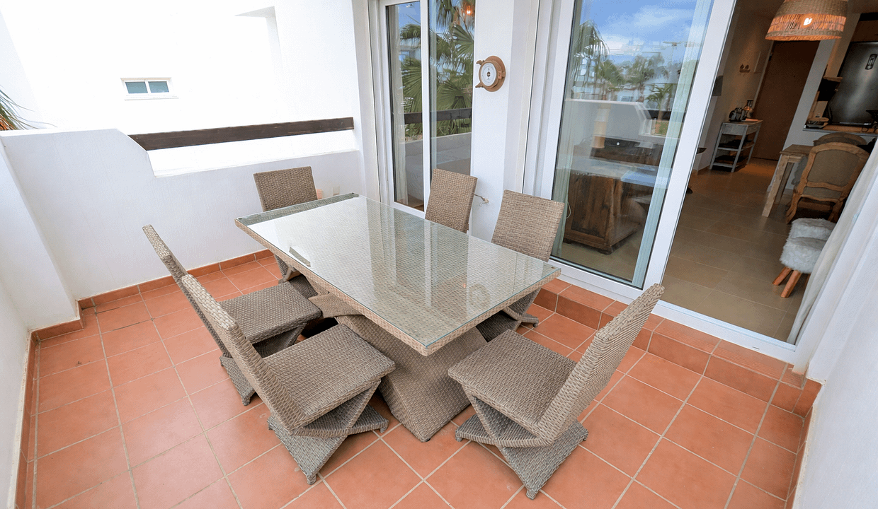 ef56577b-51cc-4e61-92fa-a6882650376d