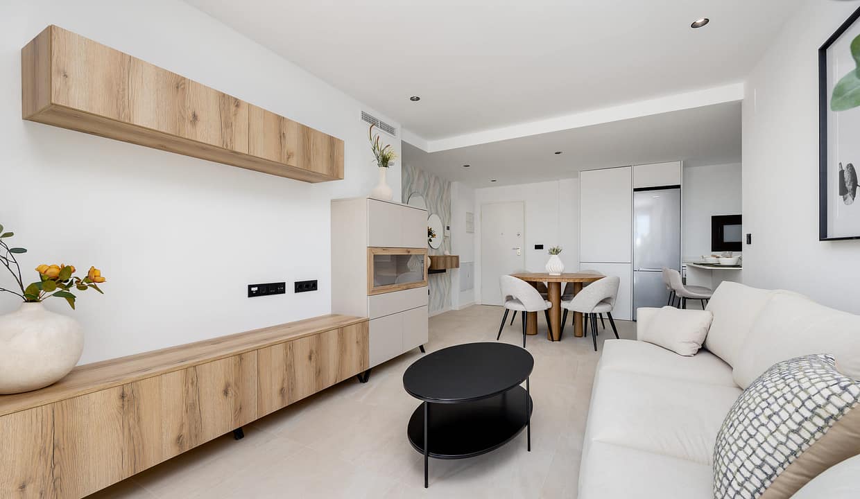 hh40379092-05-image-38