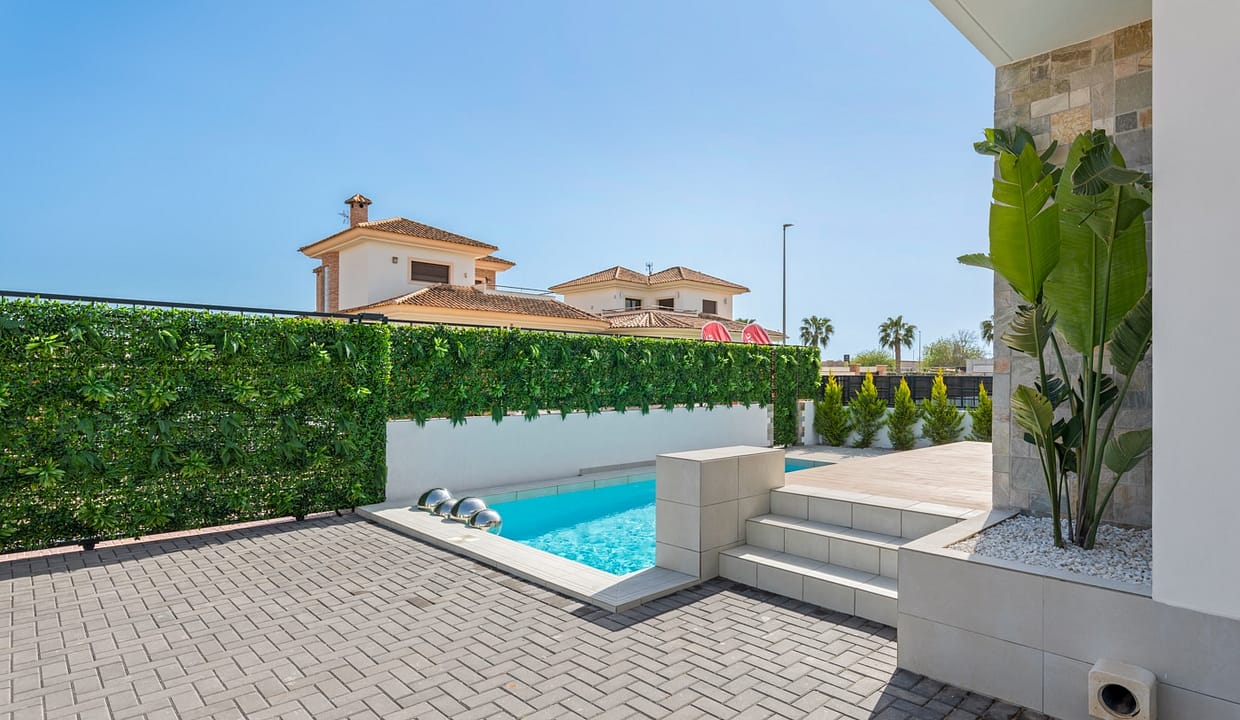 hh47987686-01-image-9