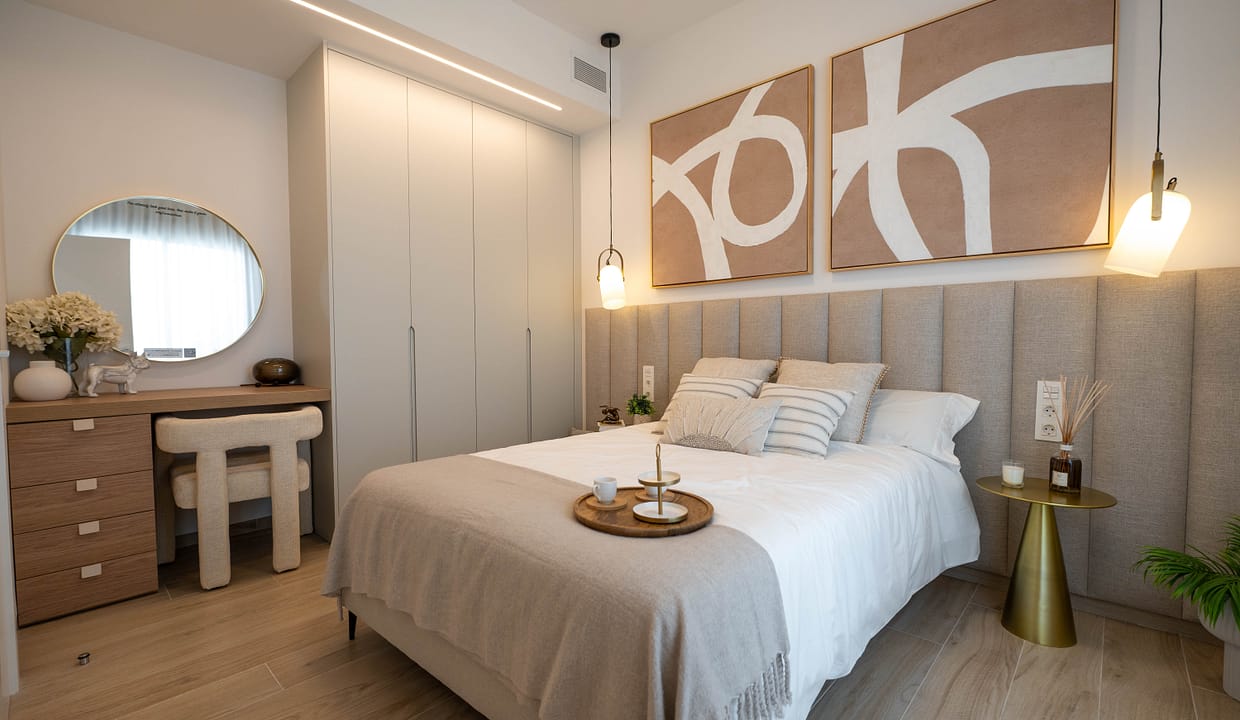 hh79676895-01-image-33