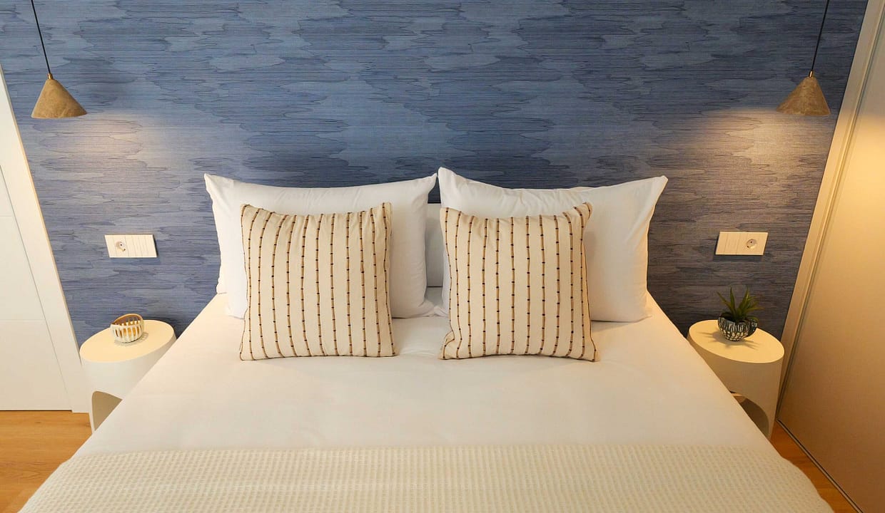 hh98899735-01-image-28