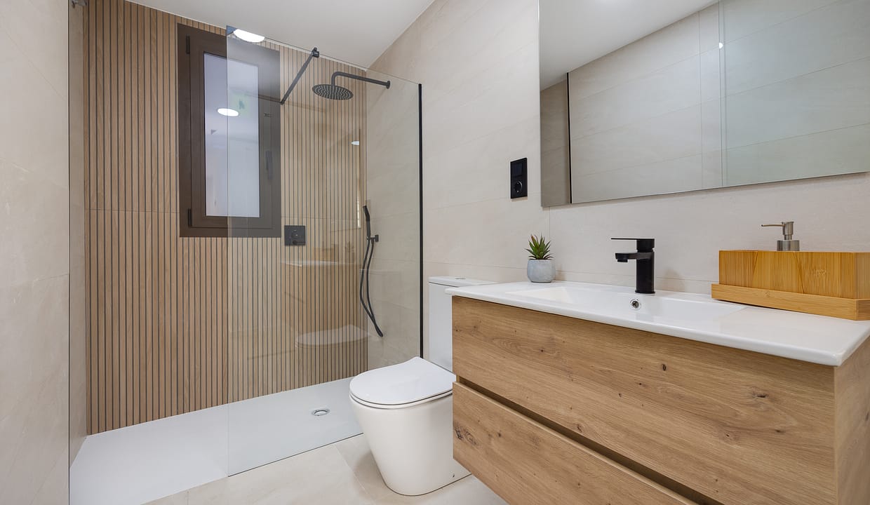 hh40379092-09-image-42