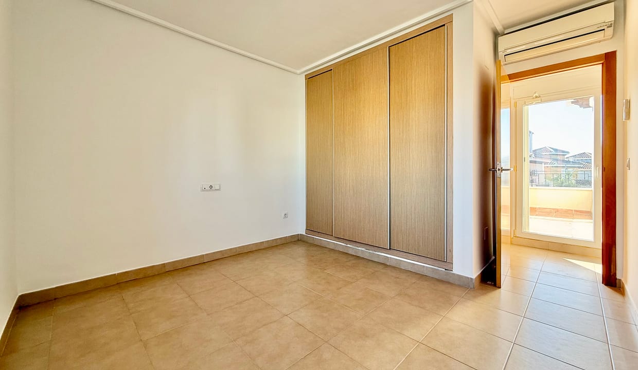 3-Bedroom Baron Villa for Sale in Mar Menor Golf Resort โ South Facing with Heated Pool 16