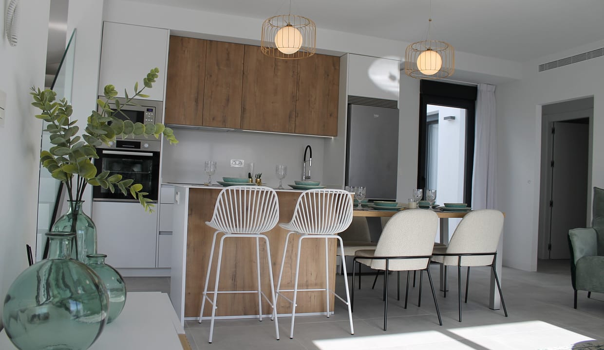 hh73940783-02-image-22