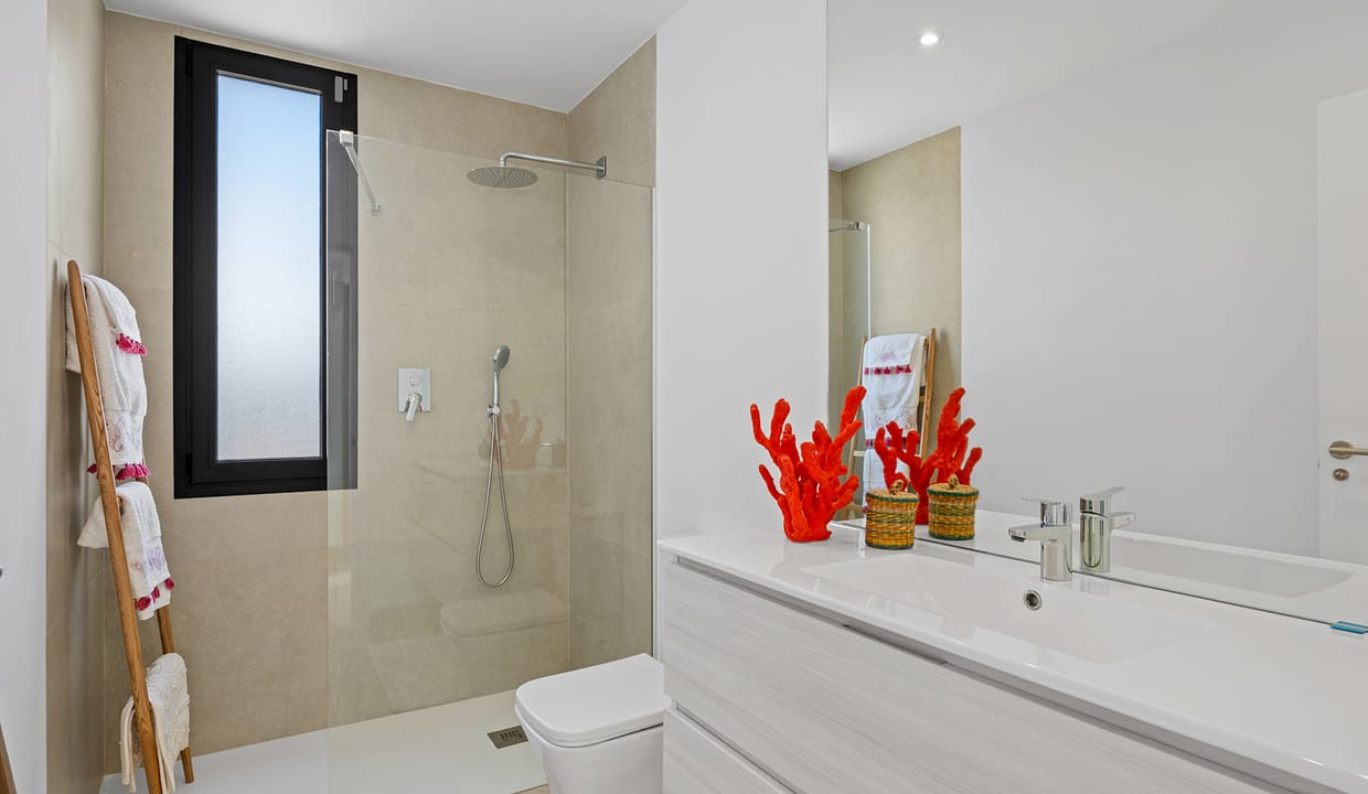 hh59765149-01-image-15