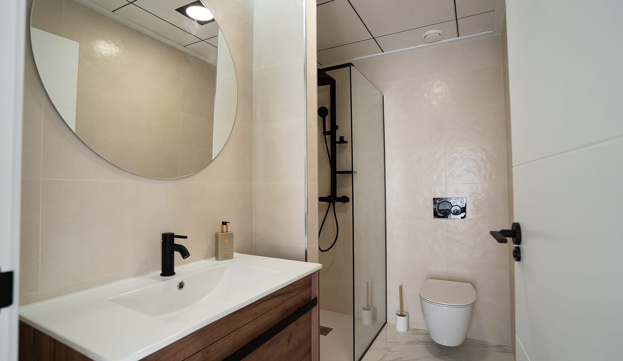 hh35092808-05-image-27