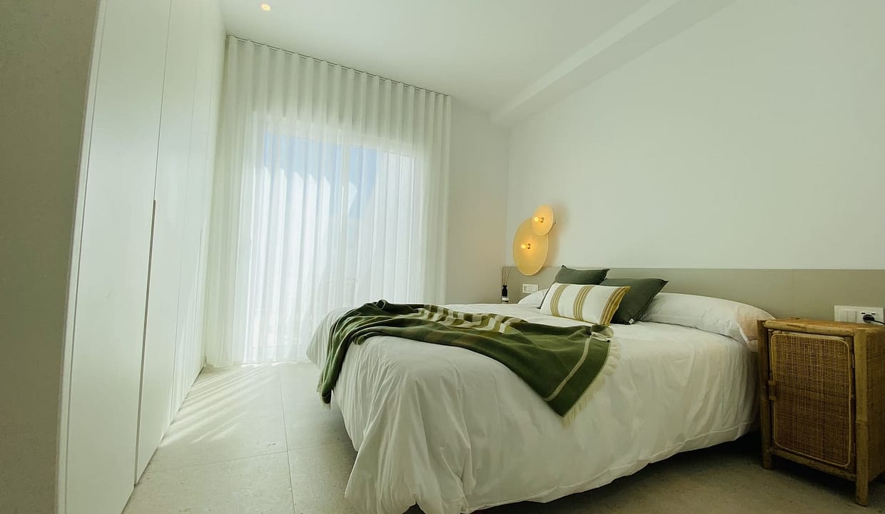 hh62773019-02-image-18