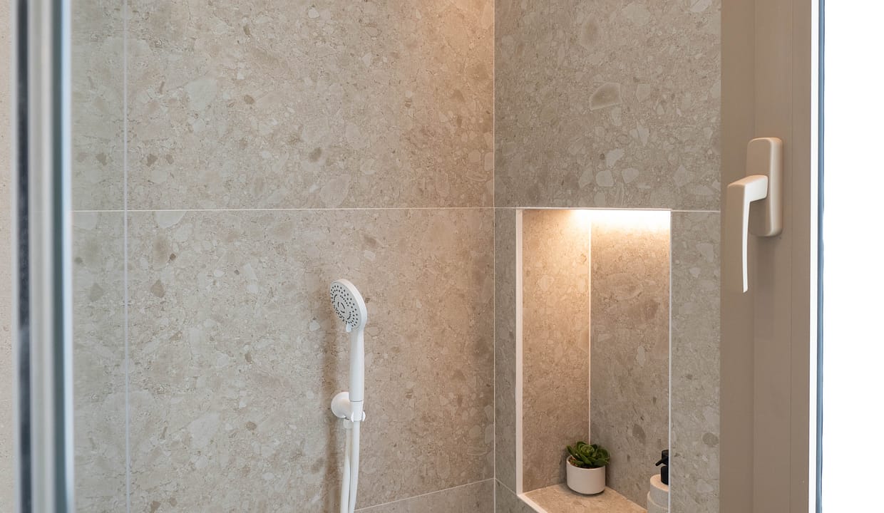 hh79676895-01-image-28