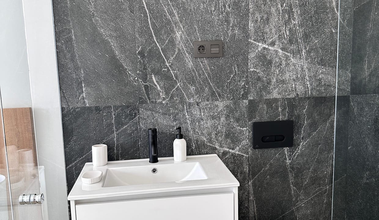 hh27415914-01-image-18